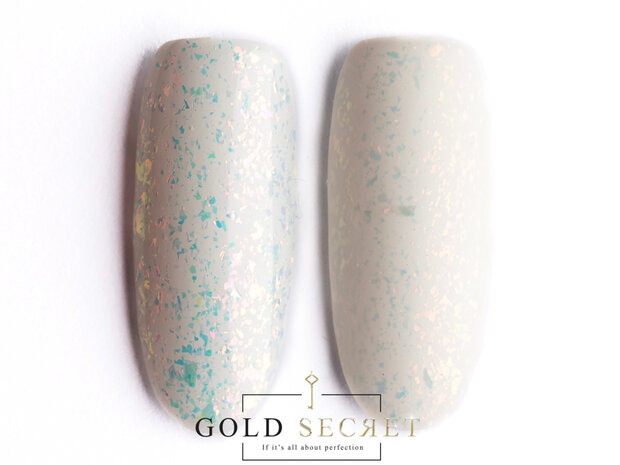 gold secret top coat flakes 2