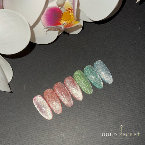 Gold Secret Gel Polish Neon Star met cateye 1